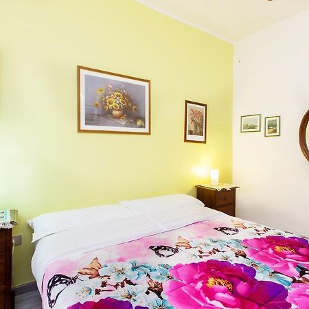 Moon House B&B Cagliari Exteriör bild