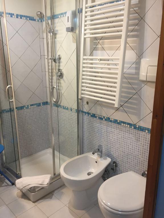 Moon House B&B Cagliari Exteriör bild