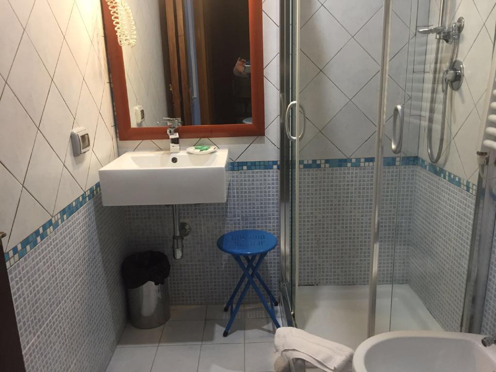 Moon House B&B Cagliari Exteriör bild