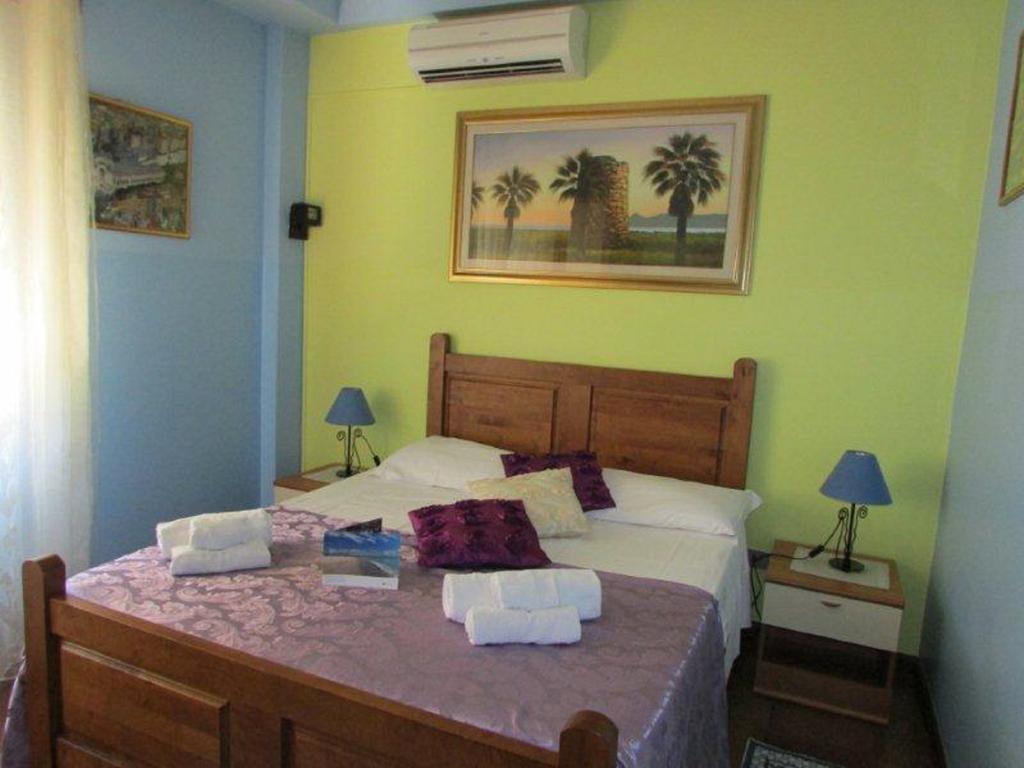 Moon House B&B Cagliari Exteriör bild